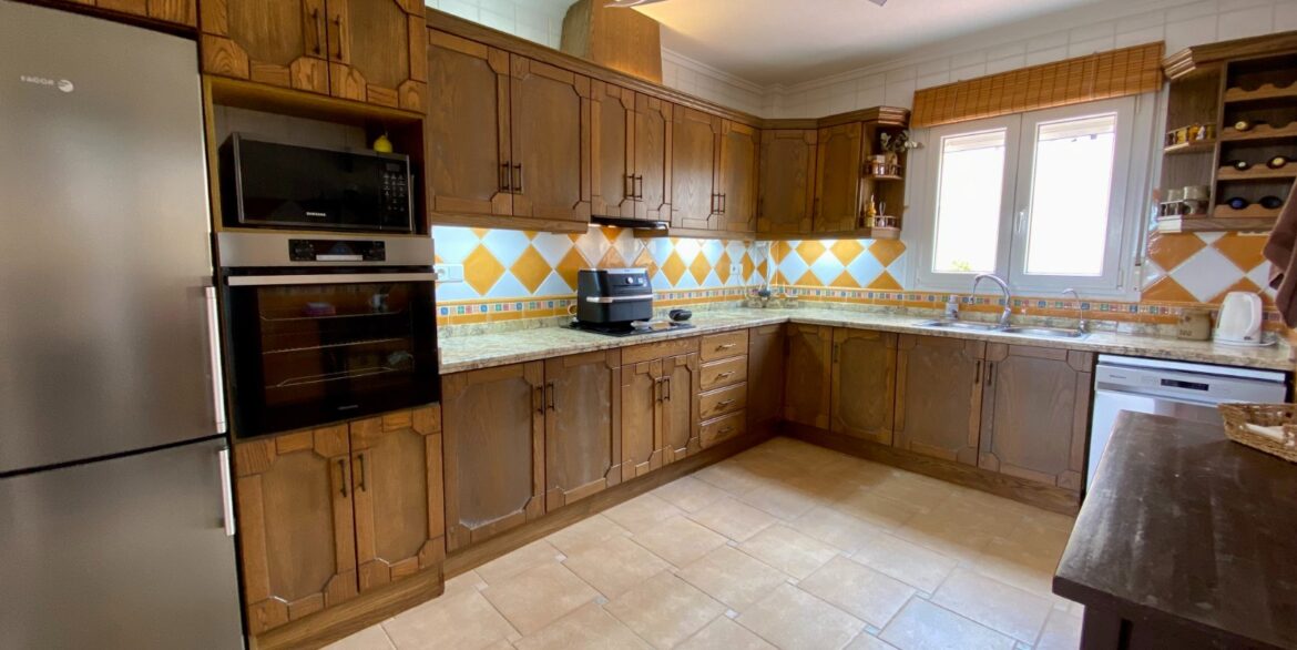 o_1j09oub1d1g0uvdi1fo934bq2t53