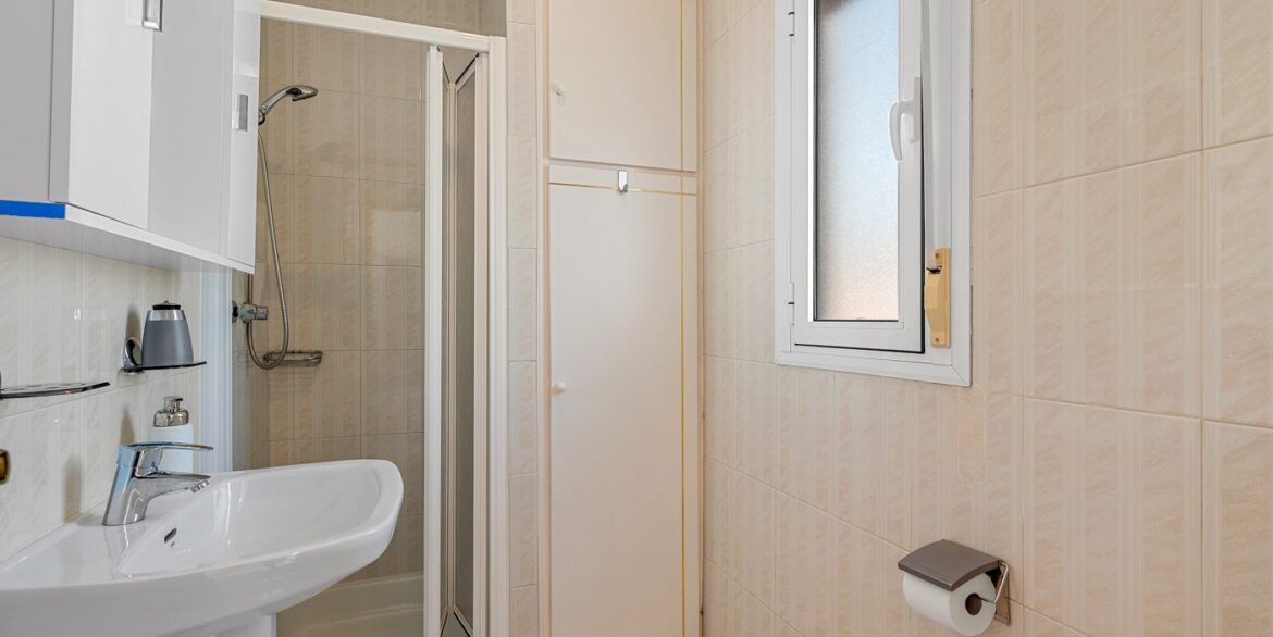 o_1j0r66r3s107c3qn189vqt14qa3b