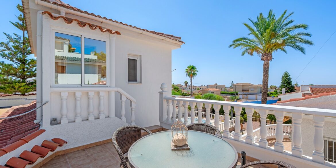 o_1j0r66r3s12vf148h1b8v1j5b1ei83a