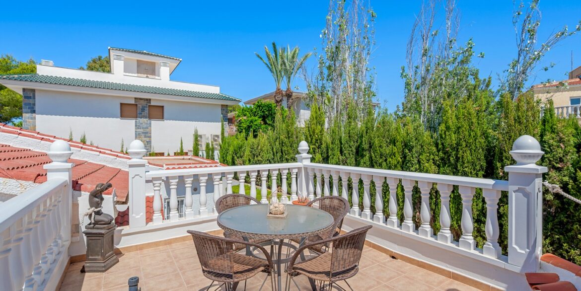 o_1j0r66r3sfh81apl10ga1fpm1fhi39