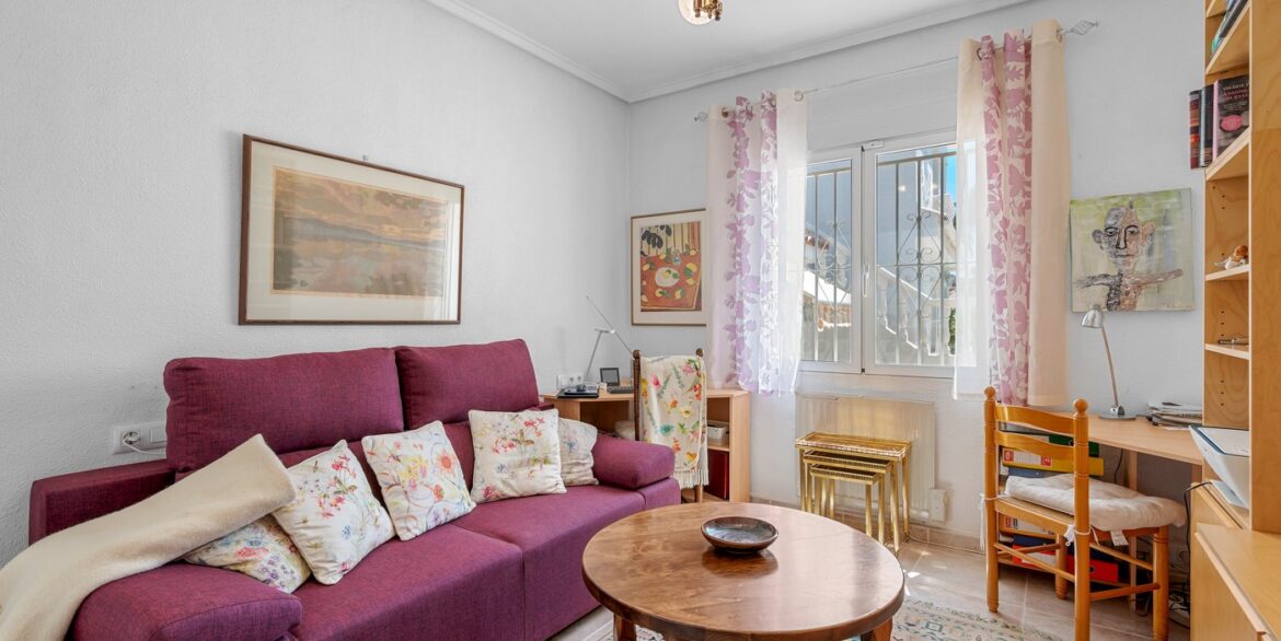 o_1j0r66r3tr931b3h1e53tbj1iev41