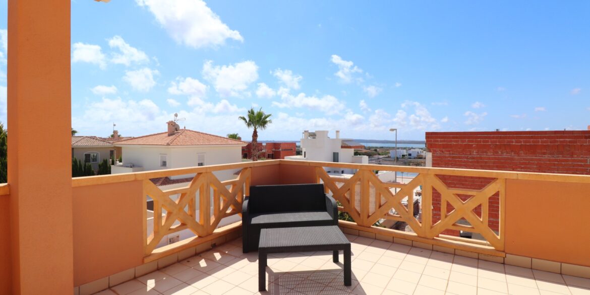 o_1j0u733561np8o1n17gqdpe1kh22r