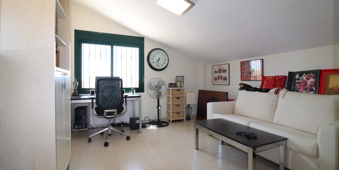 o_1j0u73356ffsjol1l79ku510dj2g