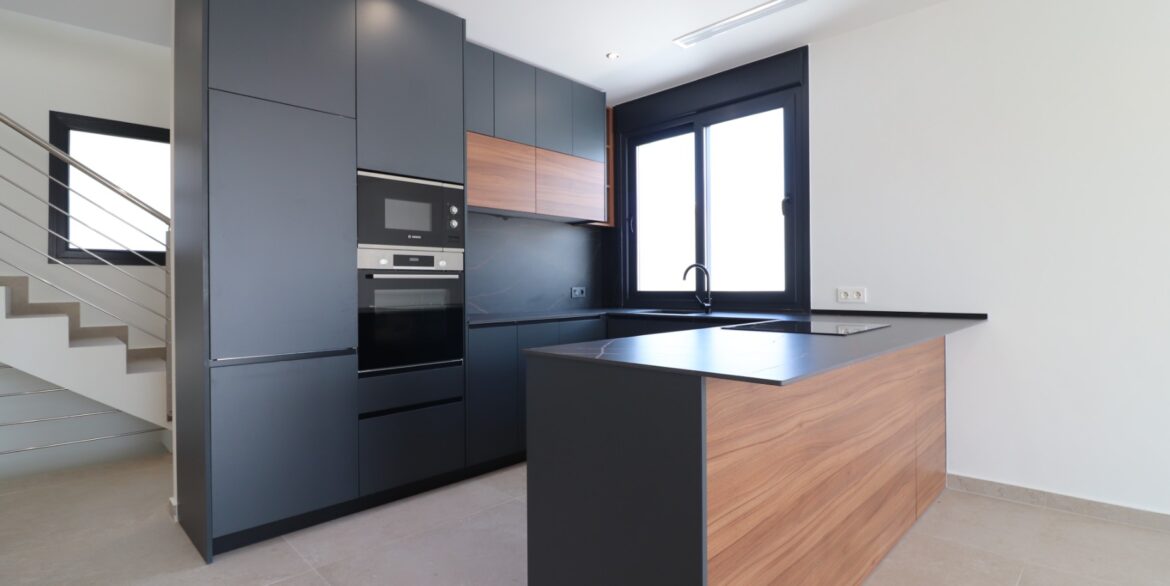 o_1j1aohglt1325ohc1m8qm4igsu33