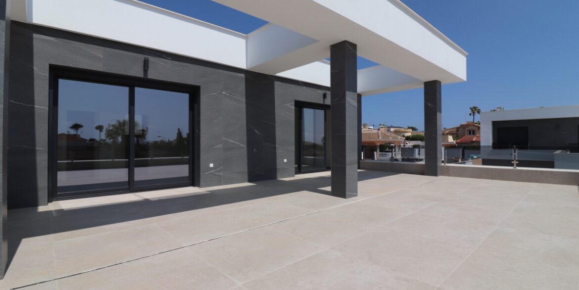 o_1j1aohglt1oi715ie12ha1hsg3ra2m