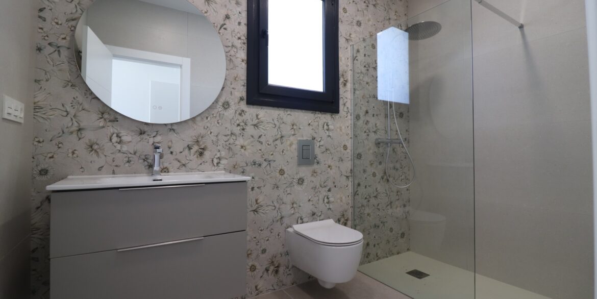 o_1j1aohgltmcm1tj711nfog317en36