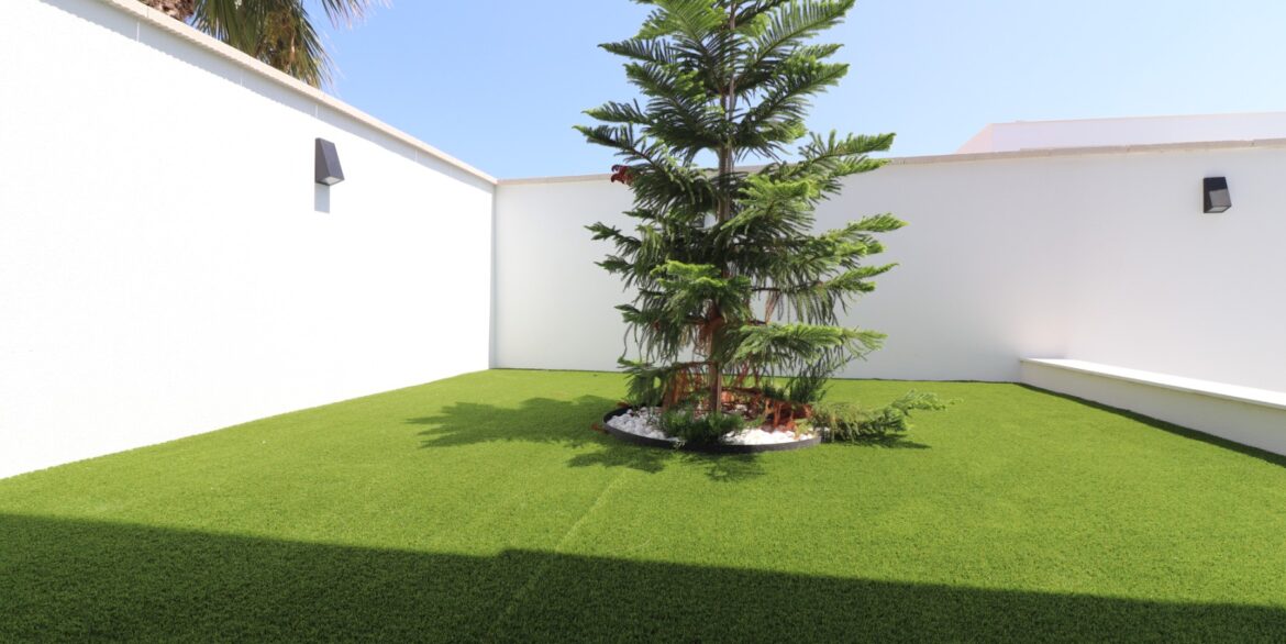 o_1j1aohglu1d5ifpr1hap8g9i63j