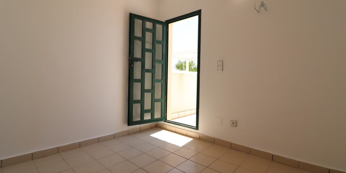 o_1j1t38p1i18u6faus0881s26233