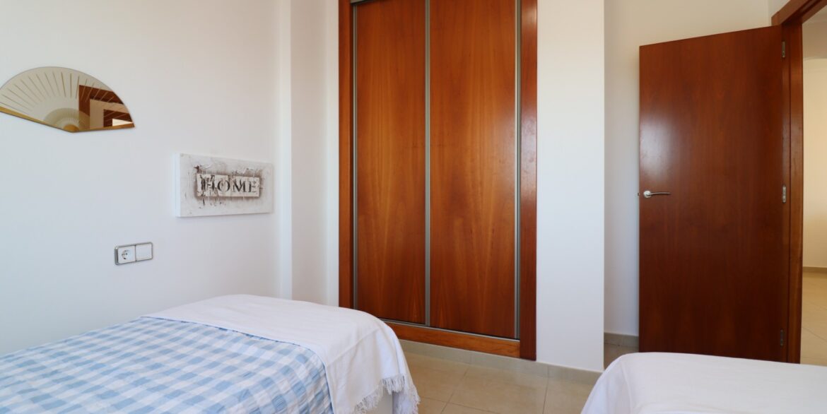 o_1j1t38p1i1ispfirf40vco9j32r