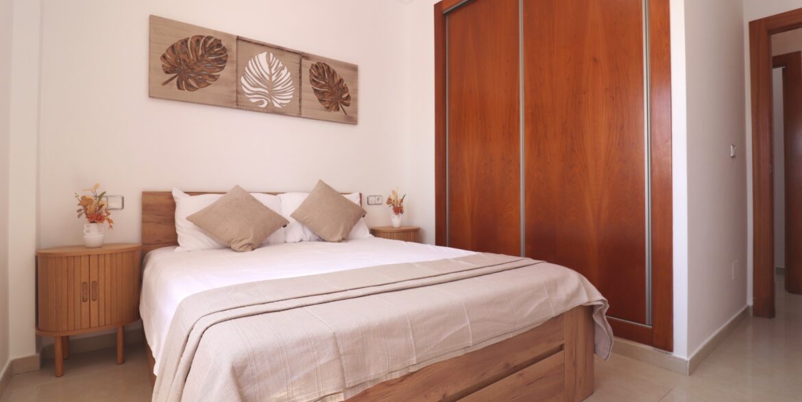 o_1j1t38p1i1svl5js1hvd16uf1tg2o