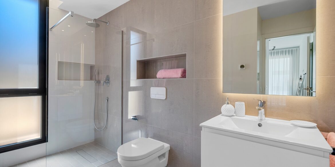 o_1j22kpn5m1tq21sj1m5k1seb19pv4k