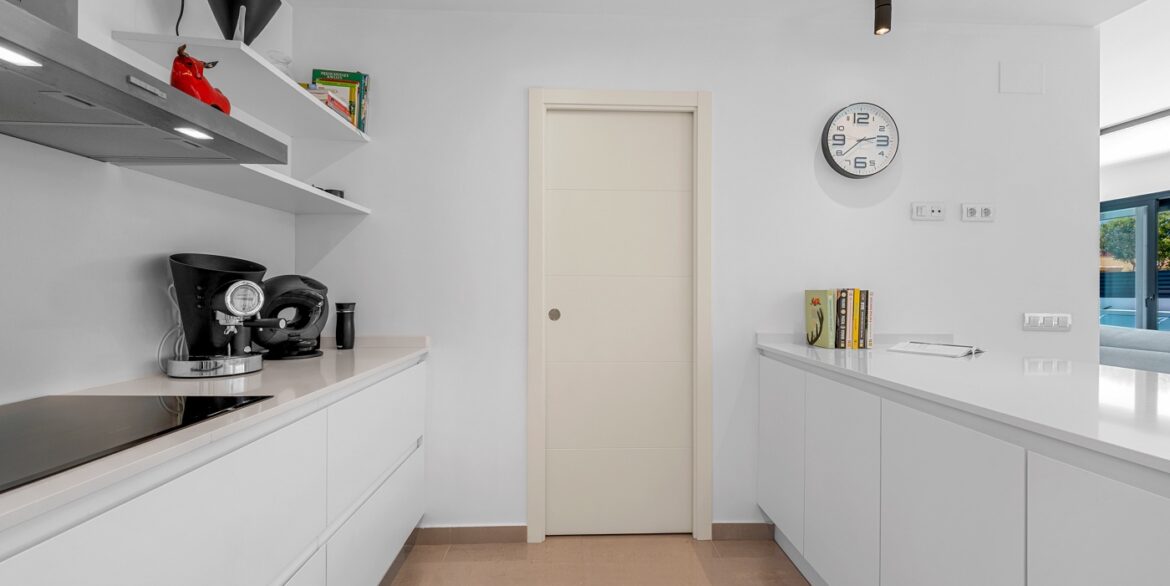 o_1j22kpn5mdgh1qdg10d61dmpdkc43