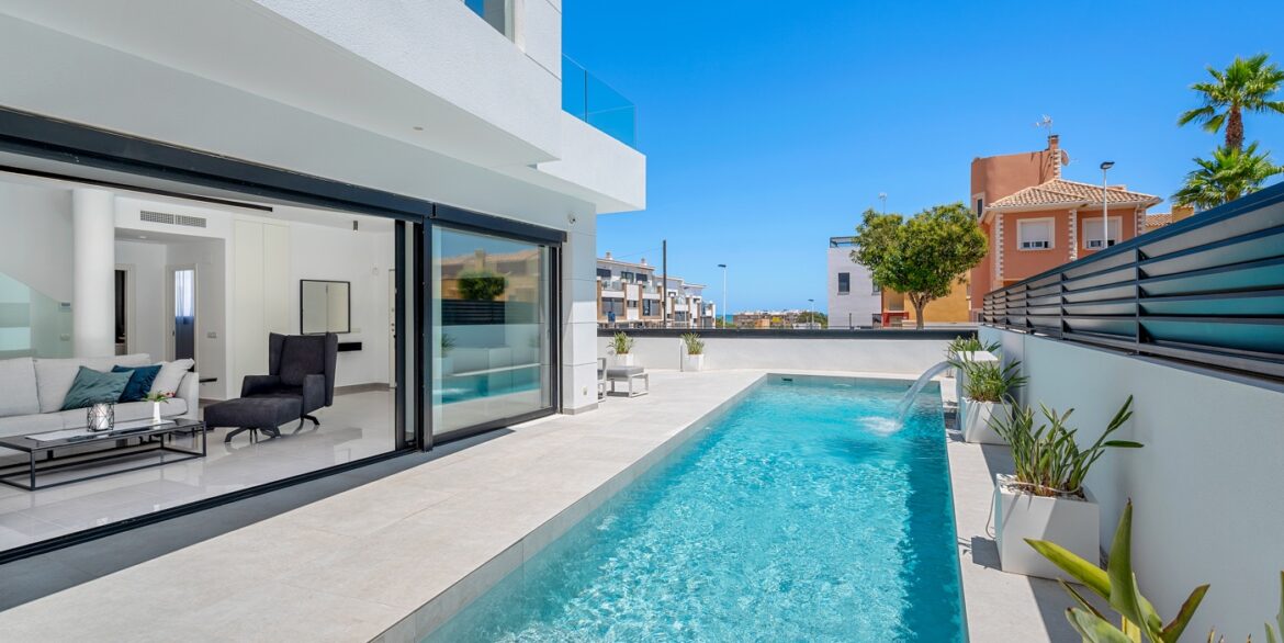 o_1j22kpn5micq1gokvjgap612ba3j