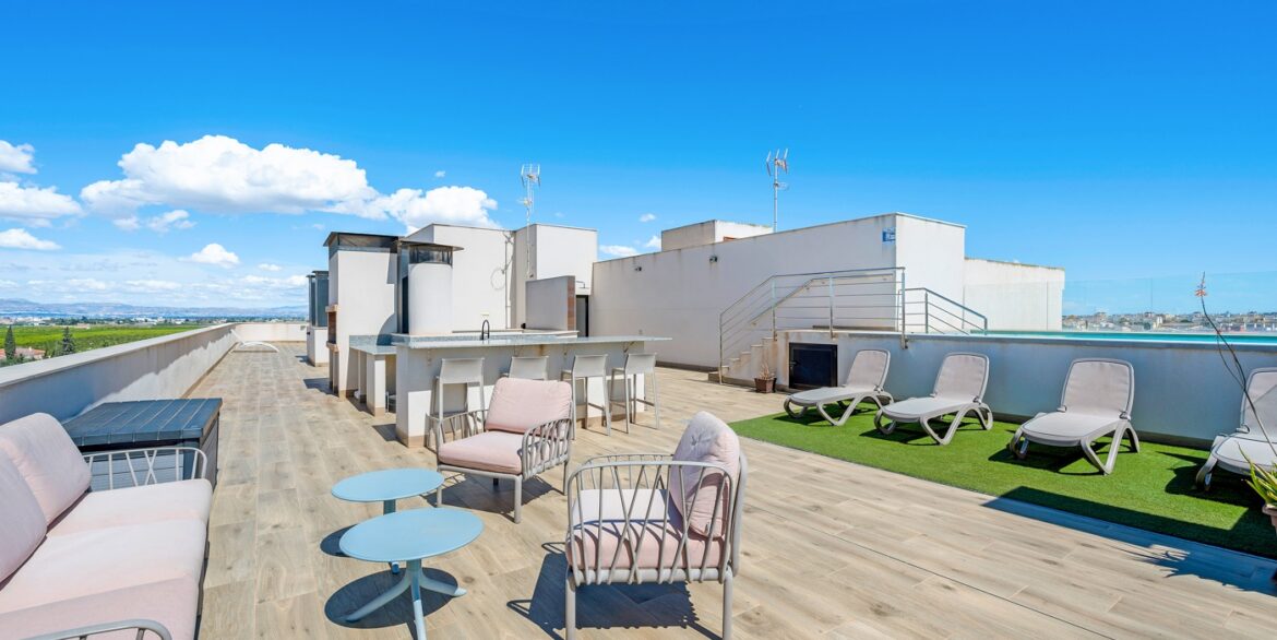 o_1j22n7iml9e98jtmgn1ikh1dig36