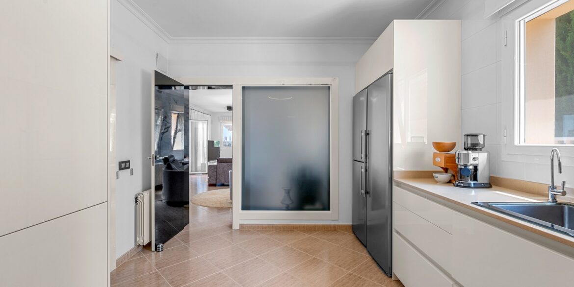 o_1j3dh8o8f7f04io1pc51gn1ihv40