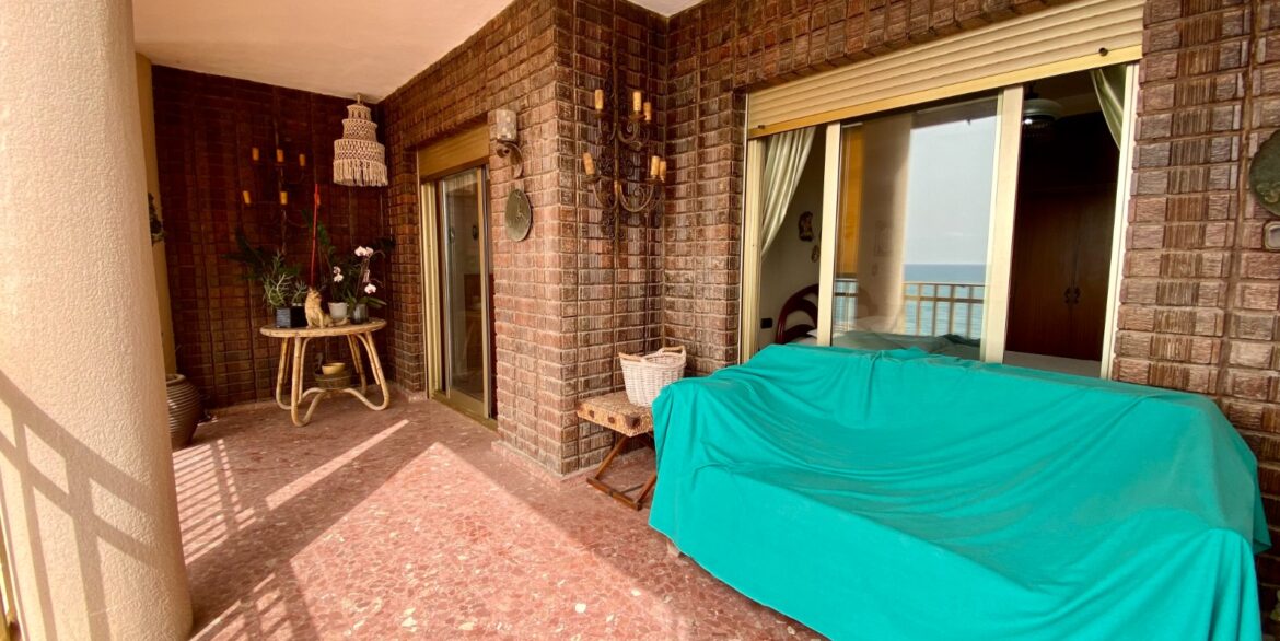 o_1j45c64j8av61d6q1on11if214s03e