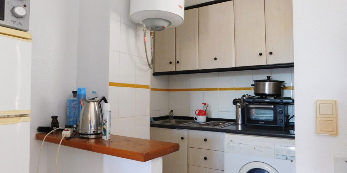 o_1j4a1s1tsql5tt91fefdtmeae29