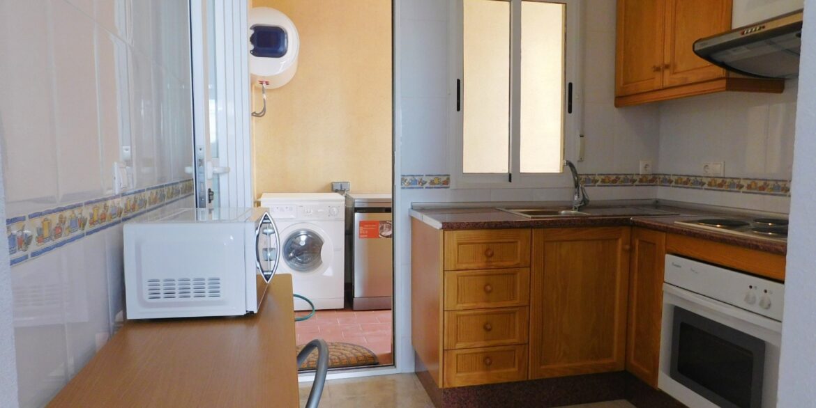 o_1j4kc2cv21022jb3141d1lrp1si32h