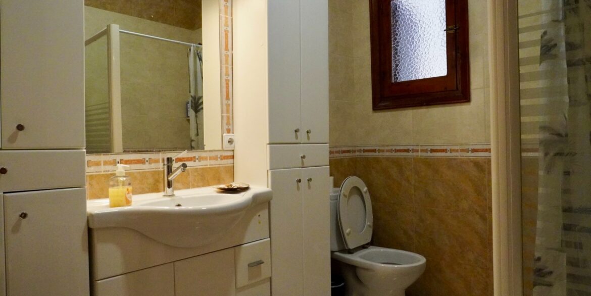 o_1j4sg9usp12501i546dm12d6165u65