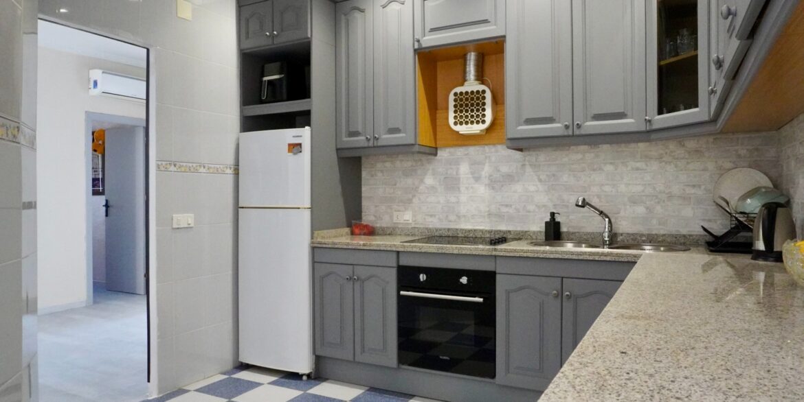 o_1j4sg9usplvg1pie81aoagc26c