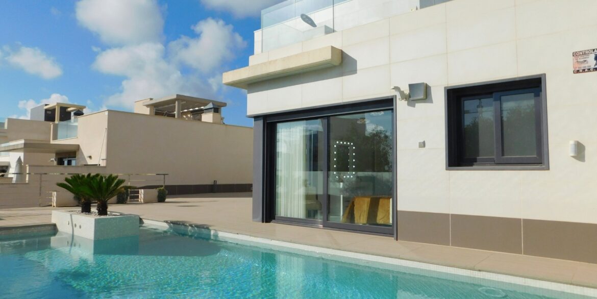 o_1j59cjub31bq7on18a21vqj66p3g