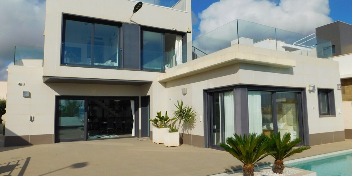 o_1j59cjub31ukqnqa10i9gub1pdf3h