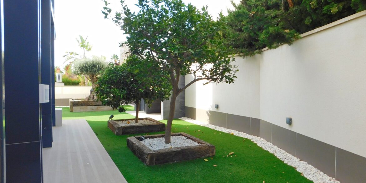 o_1j59cjub33v98dr1jbpamg1iqf3l