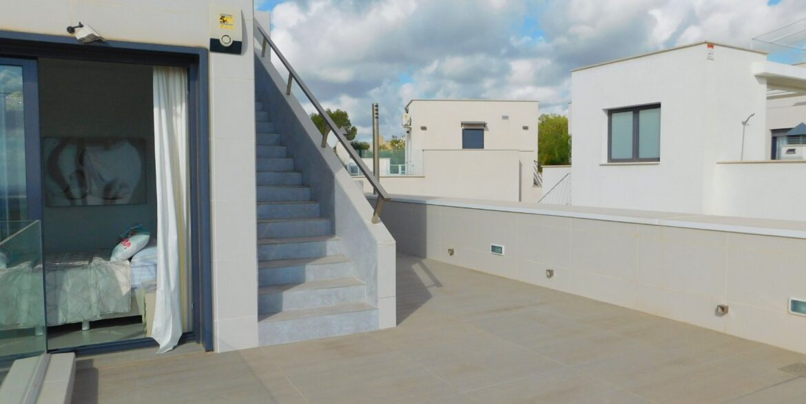 o_1j59cjub4ufv8jc3bspp7j5c4j