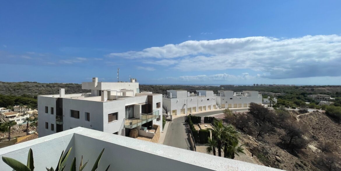 o_1j5tvjl3d1t5l1mecsl7bau1ebm2k