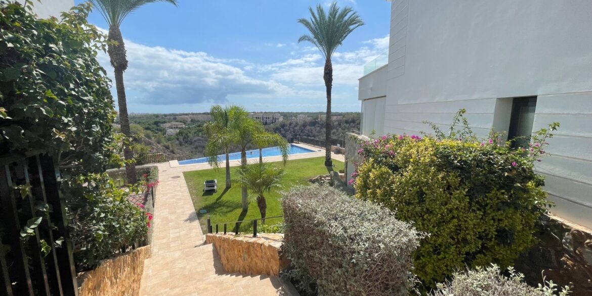 o_1j5tvjl3erdgtij1vi11bpt6jl2r