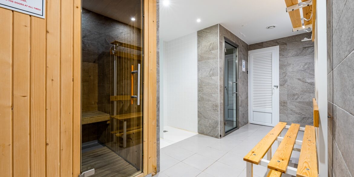 o_1j6aqlghh1ehspdmm421f4q16cb4m