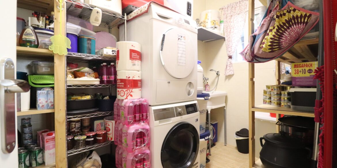 o_1j6d3ajr81f9e3in16q31g8gdnl2r