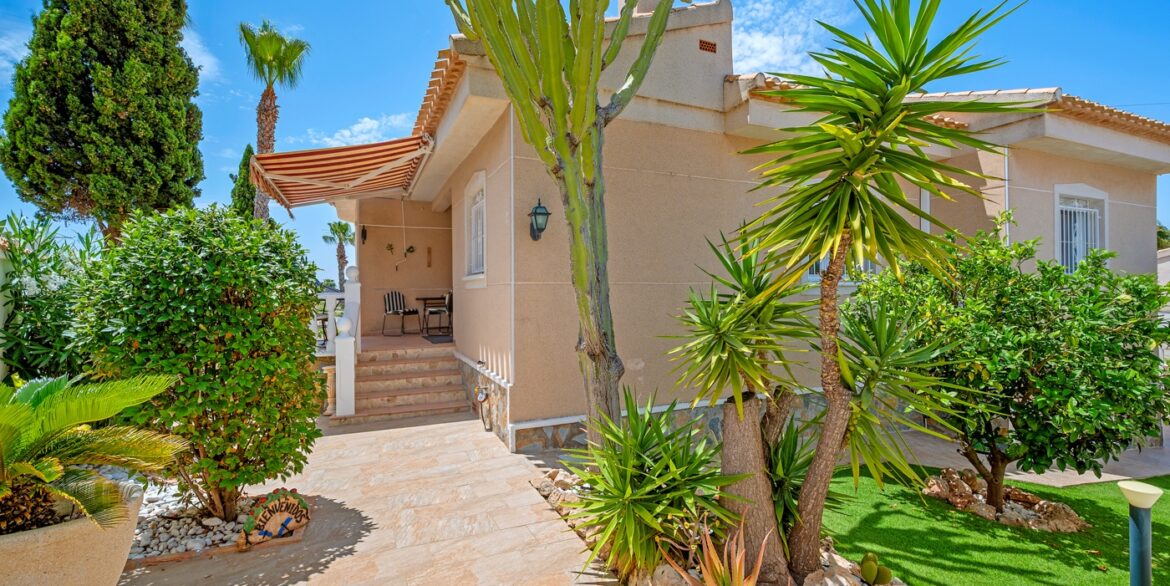 o_1j6ddk1e014ilh931uek1n9r1h9v32