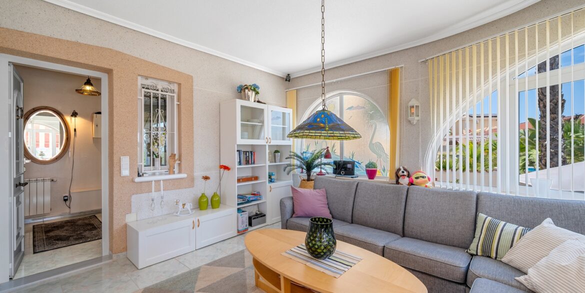 o_1j6ddk1e01qbpcp65rcmla199n3v