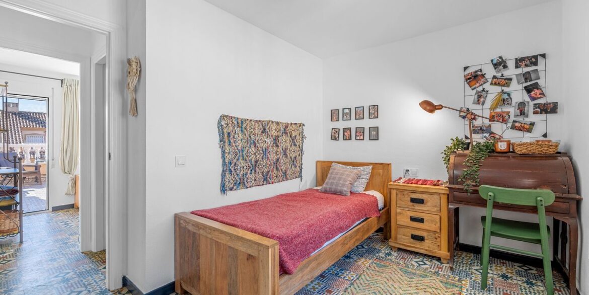 o_1j7f0aeh61pvhts1k341kri1tce2o