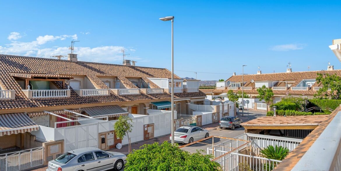 o_1j7f0aeh64smo9717v0j3c18hv2r