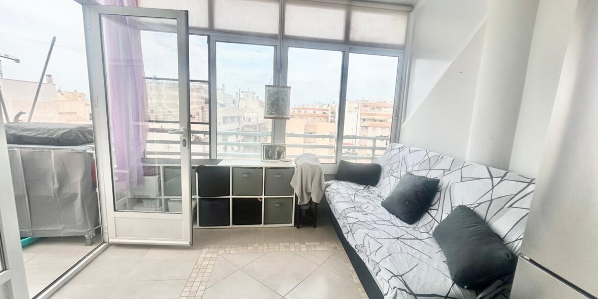 o_1j7je7o5386g1f0sn2q7716la2s