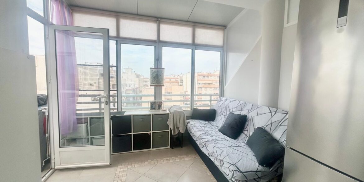 o_1j7je7o53u35pqt15vd1lo41des3v