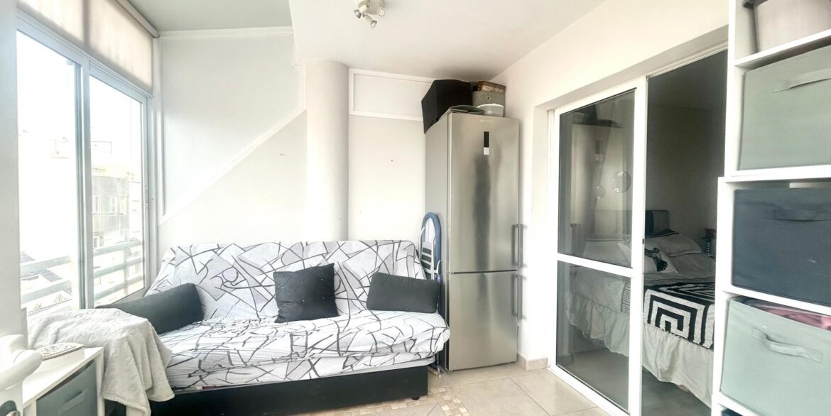 o_1j7je7o53v1arbfdek1j0nvea33