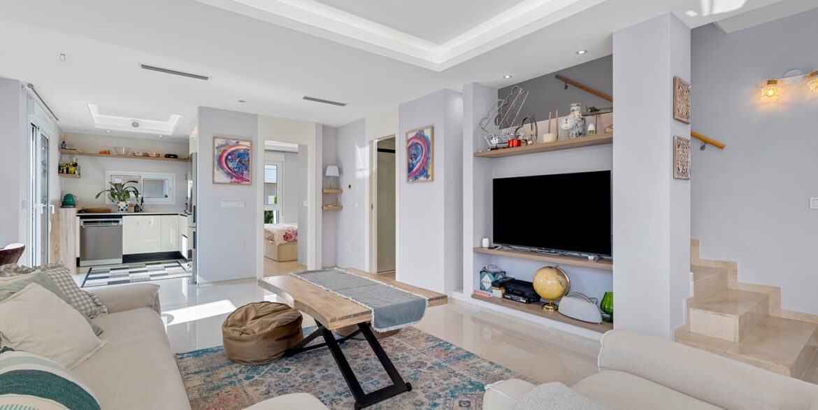 o_1j80l3sepqe71vkb1to612ra1ksg2u