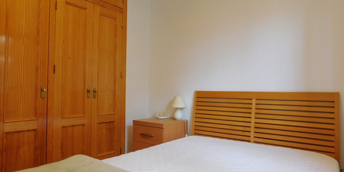 o_1j810i8rm1jnq1hcn138u1icc10ag37