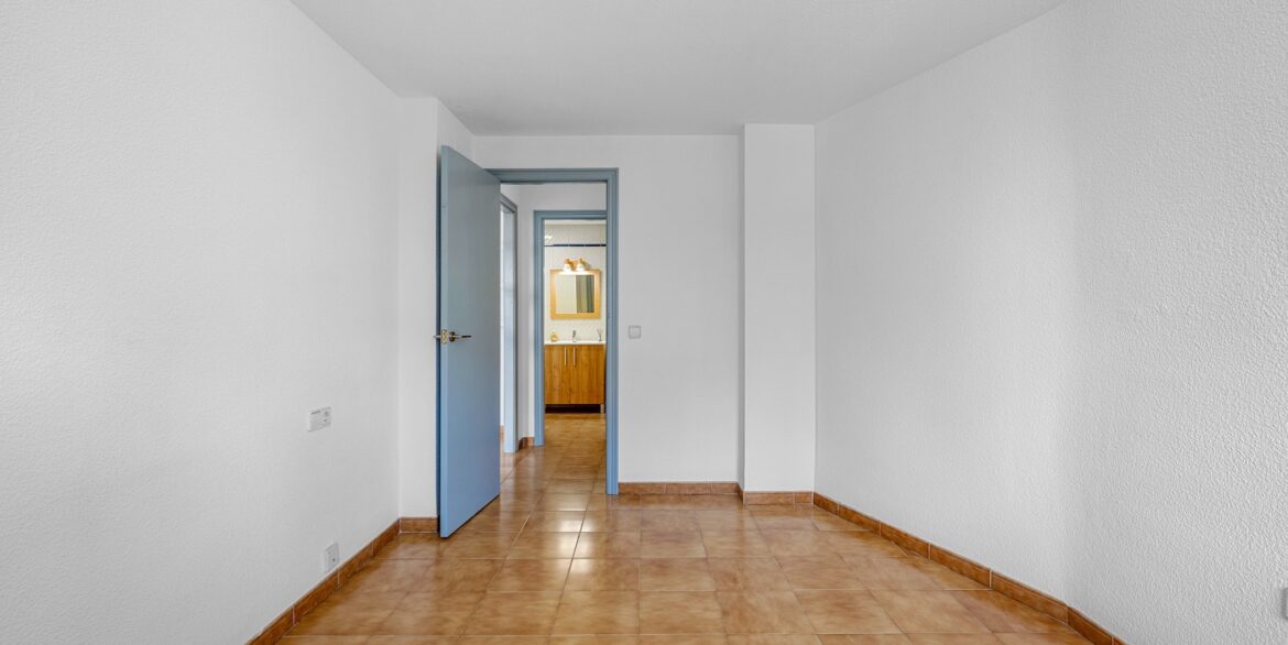 o_1j810j3loi19s611q441aeh14602b