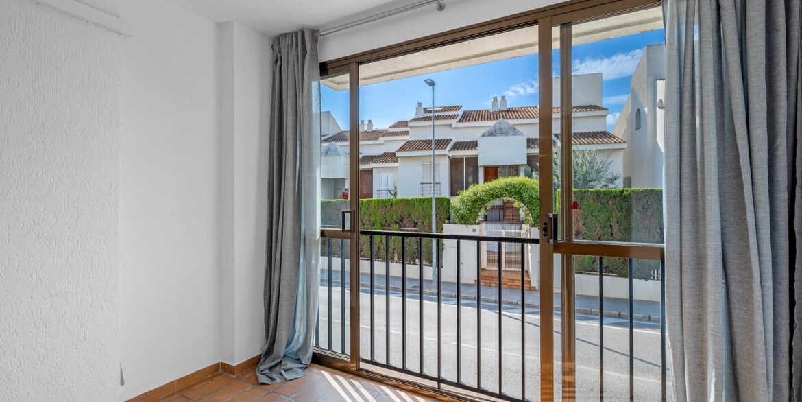 o_1j810j3lor1a1old1ilbm6gfak2j