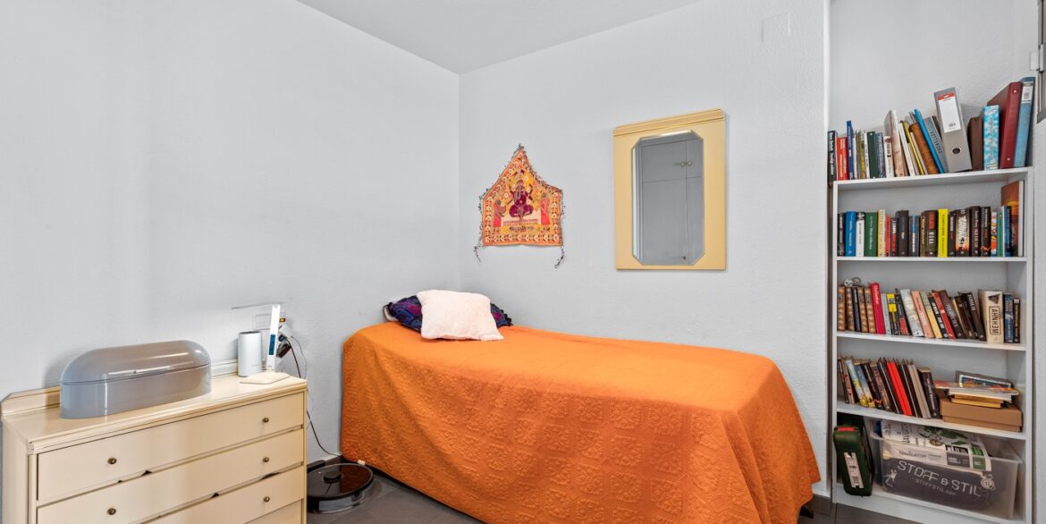 o_1j837reruh9uv2q1rf71ale12l83h