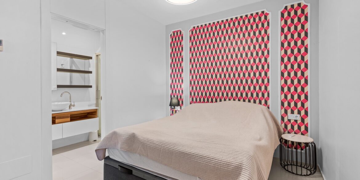 o_1j85ktkto1sfnjp0u6dkpf1mrb3j