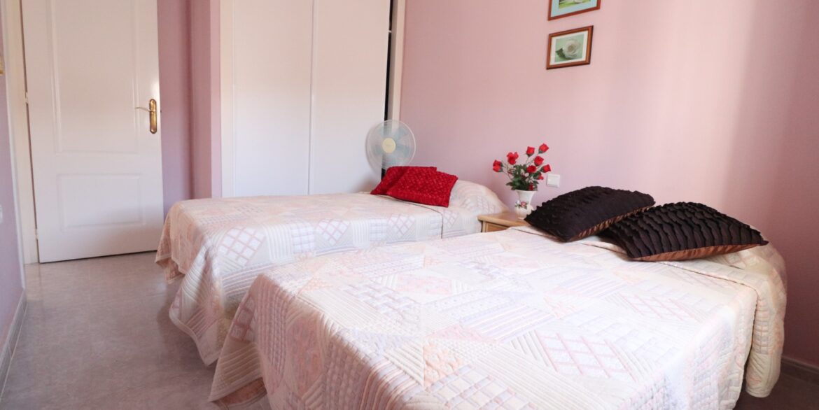 o_1j8d98s881h72bjf1sb71nkf1ar028