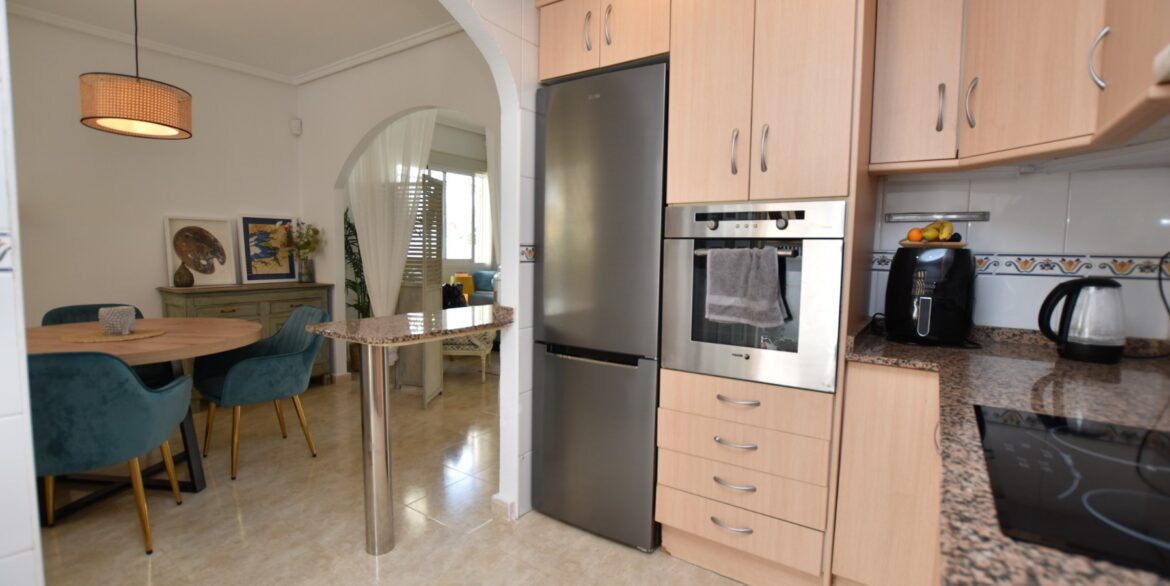 o_1j8lgovkl1kff1t17tou5h03o645