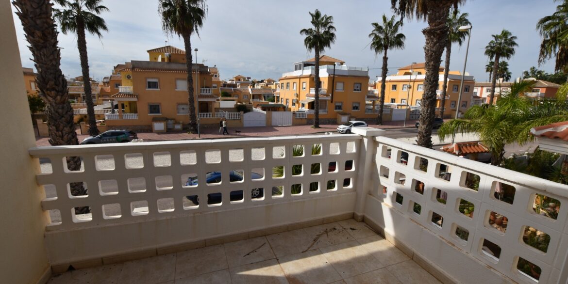 o_1j8lgovklvb11dcrj7q1jfi8cd4t