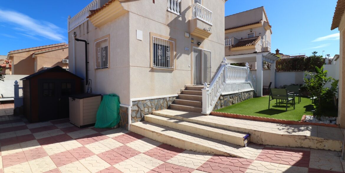 o_1j94sspgs2ee1f8h1o7n1laodtc2m