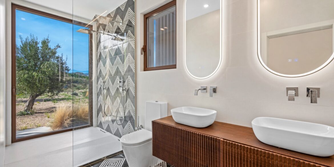 o_1j9500e9kl1c1l1gah31ndk1pla3v